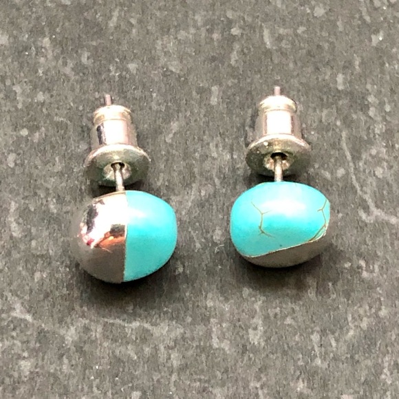 Turquoise stud earrings - Picture 2 of 2